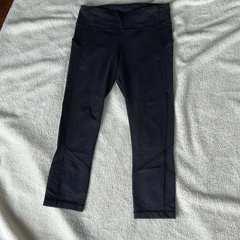 lululemon warrior pants 7/8 crop